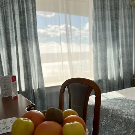 Continental Hotel 3*